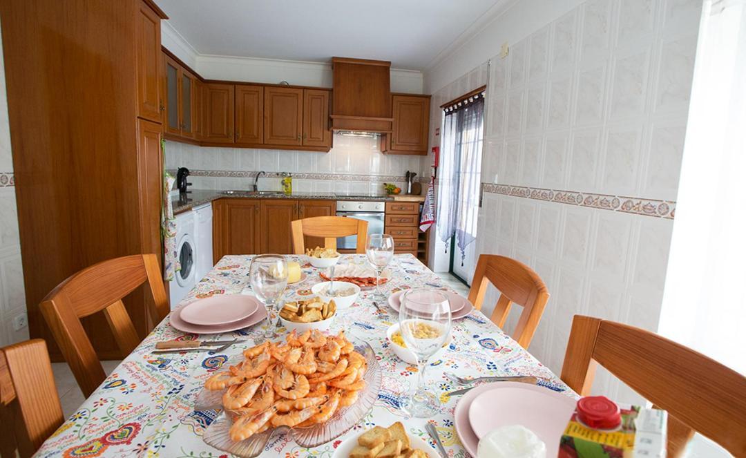 Waters House - Feel At Home Ir Our Sea Peniche Eksteriør billede